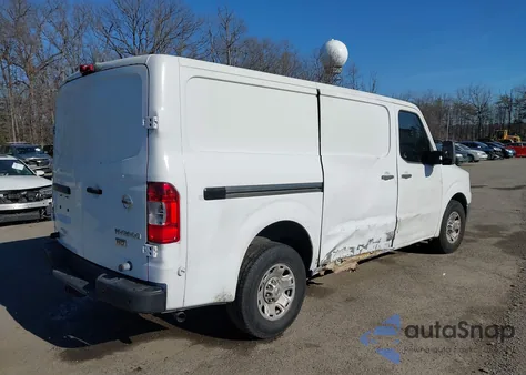 2013 Nissan Nv Cargo Nv3500 Hd Sv V8 z USA, uszkodzony, nr VIN 1N6AF0KY7DN105985